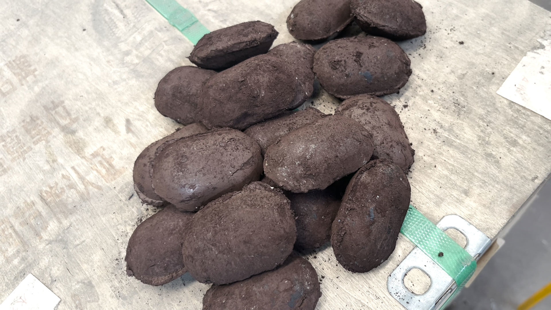 普通粘合劑和建杰粘合劑的區別